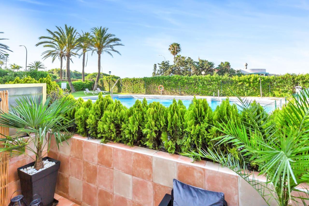 Super2Beachfront Marbella Dış mekan fotoğraf